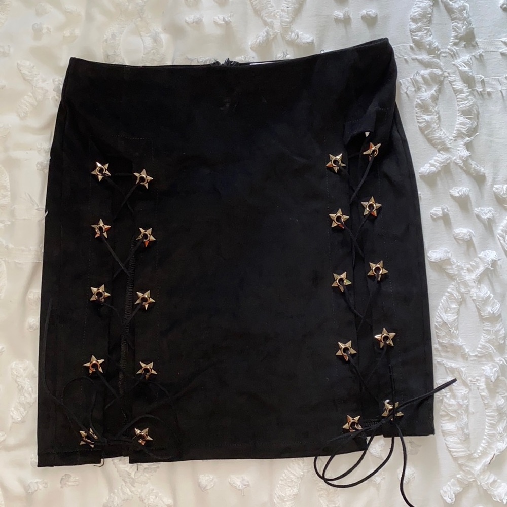 Princess polly black skirt